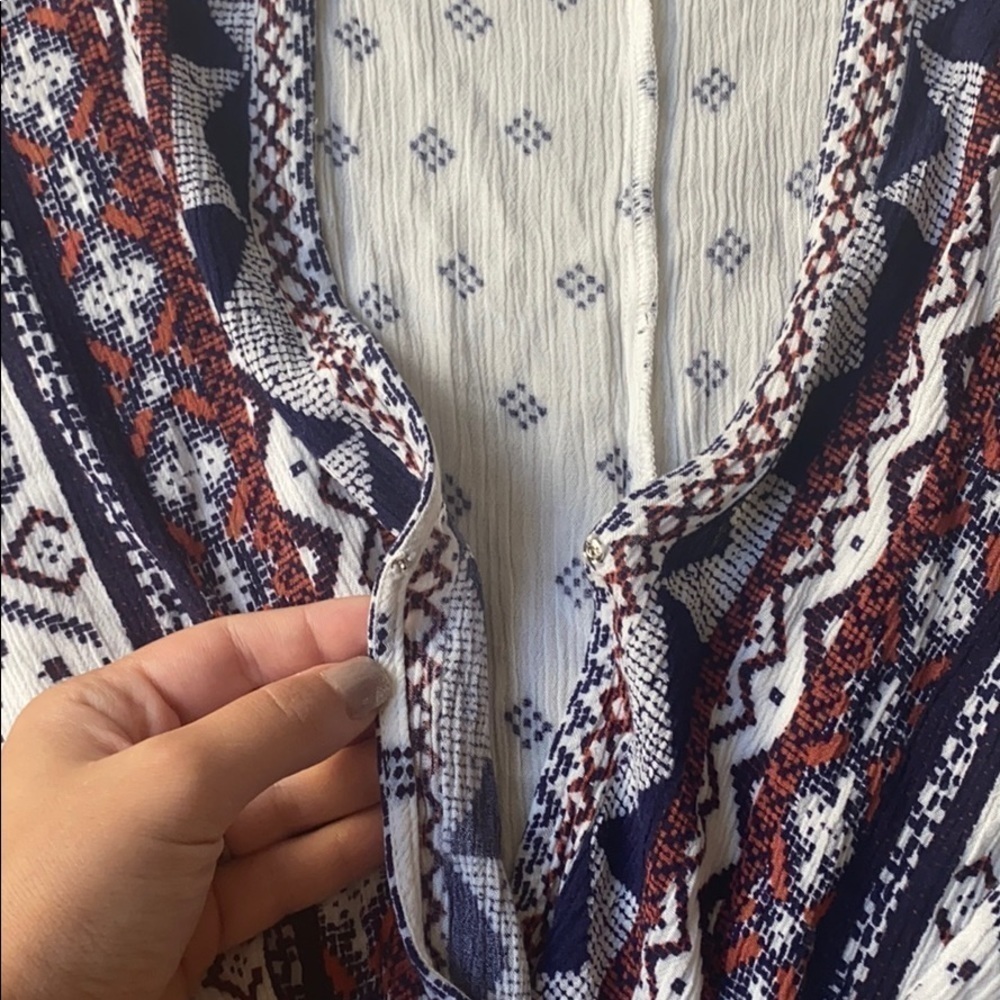 Crop Top with pattern - Picture 2 of 3